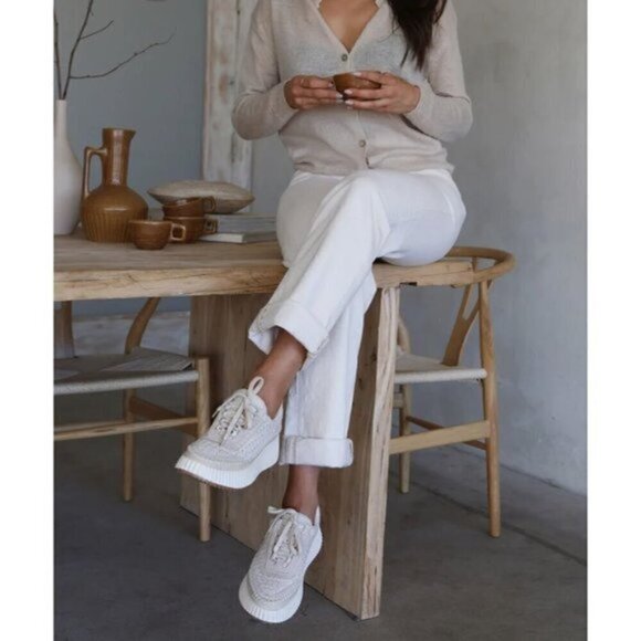 DOLCE VITA Dannis Sneaker in Ivory Woven Size US 9 - Picture 6 of 14
